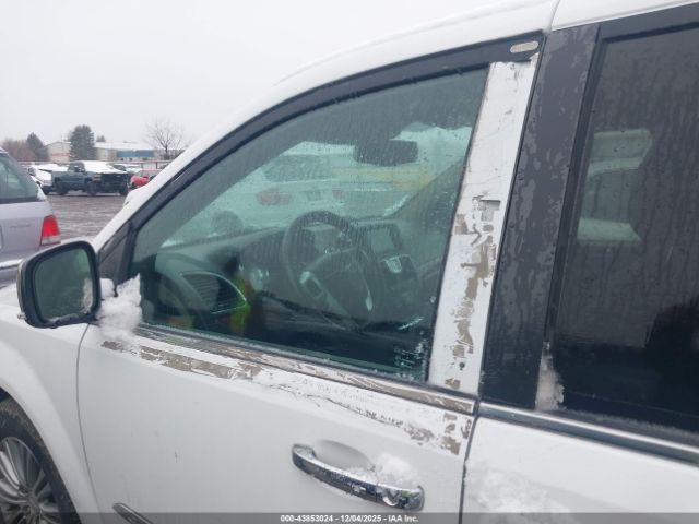 2014 CHRYSLER TOWN & COUNTRY 2C4RC1CG4ER373164 Photo 5