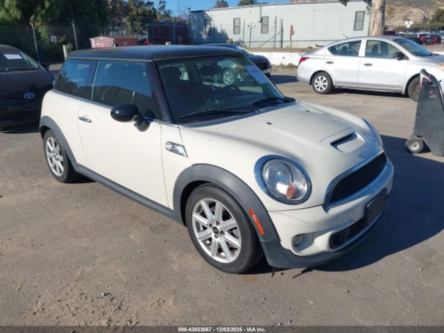 2012 MINI COOPER S WMWSV3C55CTY19086