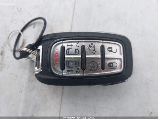 2025 CHRYSLER PACIFICA 2C4RC1BG1SR581645 Photo 10