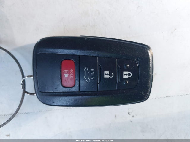 5TDGZRAH0LS005827 Toyota Highlander Xle
