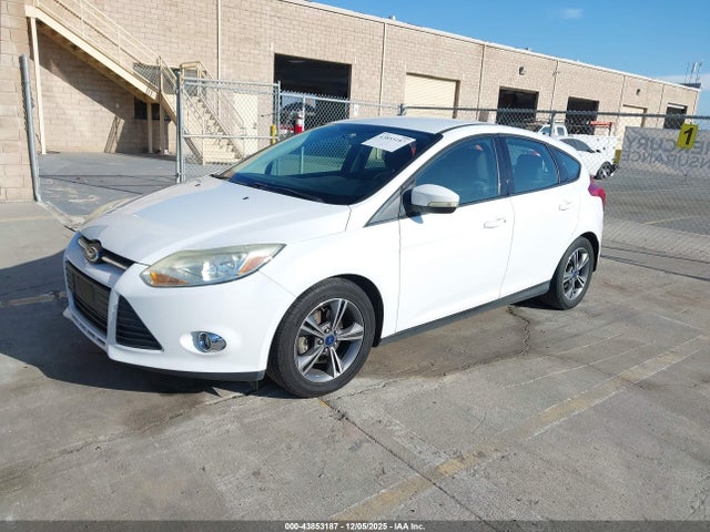 1FADP3K22EL421338 Ford FOCUS SE