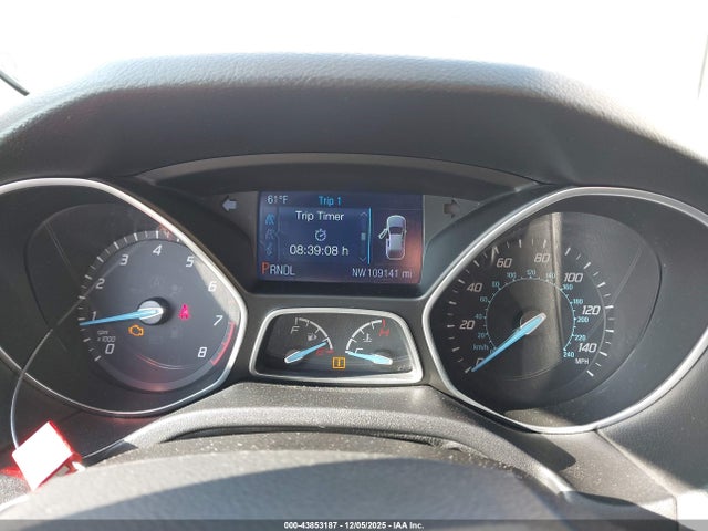 1FADP3K22EL421338 Ford FOCUS SE