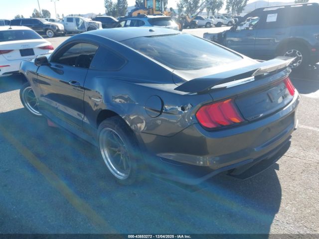 2019 FORD MUSTANG 1FA6P8CF4K5185900 Photo 2