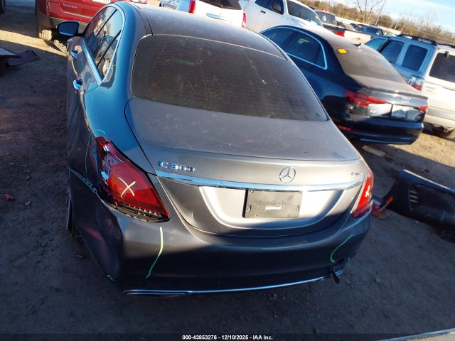 43853276 :رقم المزاد ، W1KWF8EB5MR653190 vin ، 2021 Mercedes-benz C 300 4matic مزاد بيع