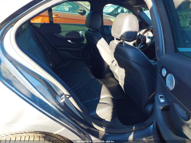 43853276 :رقم المزاد ، W1KWF8EB5MR653190 vin ، 2021 Mercedes-benz C 300 4matic مزاد بيع