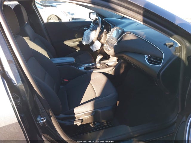 1G1ZJ5SU0HF199523 Chevrolet MALIBU HYBRID