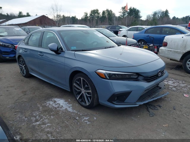 Honda Civic Touring 2024 2HGFE1F97RH330543 main image