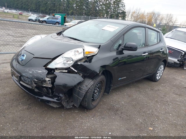 Nissan LEAF S 2017 1N4BZ0CPXHC301592 Image 2