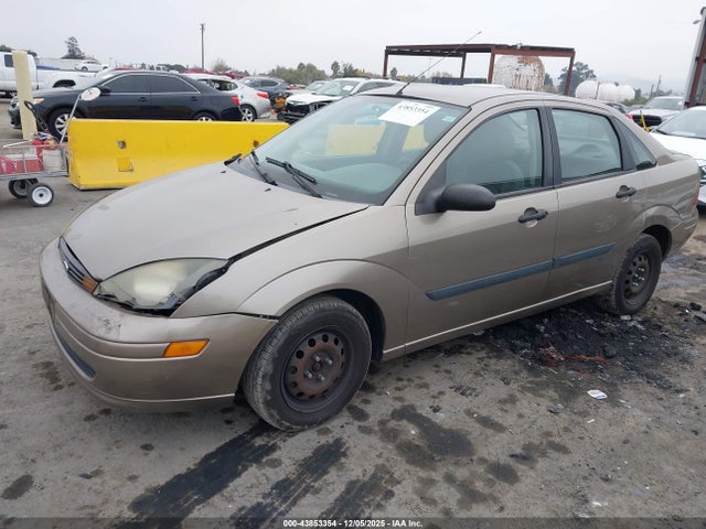 2003 FORD FOCUS 1FAFP33Z23W273966 Photo 1