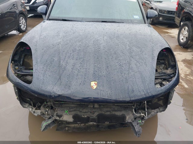 2017 PORSCHE MACAN WP1AA2A50HLB09610 Photo 5