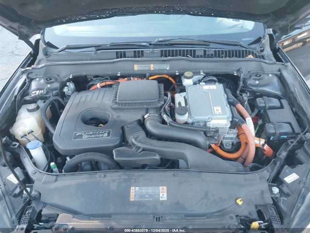 3FA6P0SU1JR161695 Ford Fusion Energi Titanium