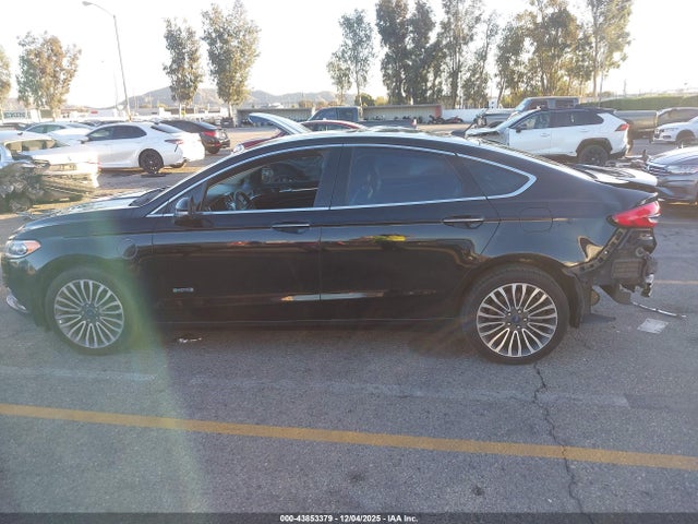 3FA6P0SU1JR161695 Ford Fusion Energi Titanium