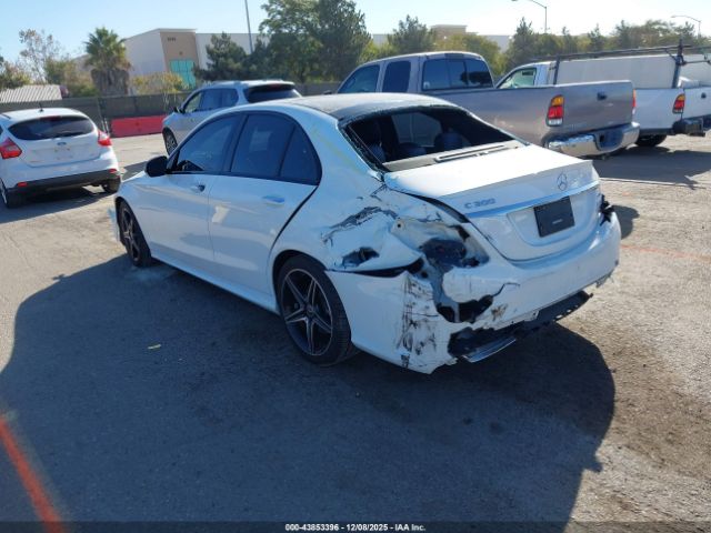 2018 MERCEDES-BENZ C 300 55SWF4JB5JU280192 Photo 2