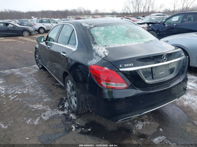 2017 MERCEDES-BENZ C 300 55SWF4KB3HU231369 Photo 2