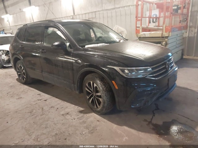 2023 VOLKSWAGEN TIGUAN 3VVFB7AX6PM023302