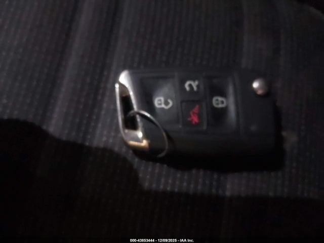 2023 VOLKSWAGEN TIGUAN 3VVFB7AX6PM023302 Photo 10