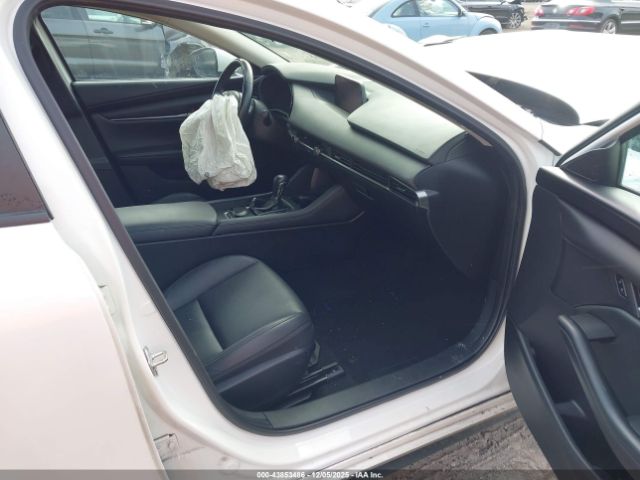 2021 MAZDA MAZDA3 3MZBPBBL8MM253154 Photo 4