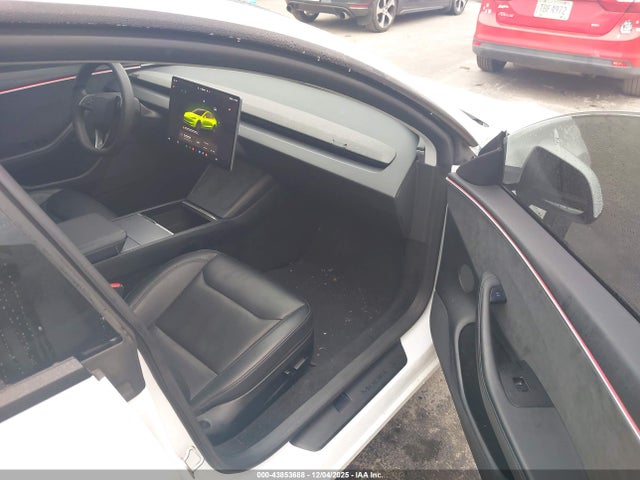 2024 TESLA MODEL 3 5YJ3E1EB6RF792183 Photo 4