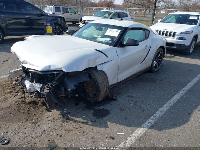 2022 TOYOTA GR SUPRA WZ1DB0C01NW050726 Photo 1