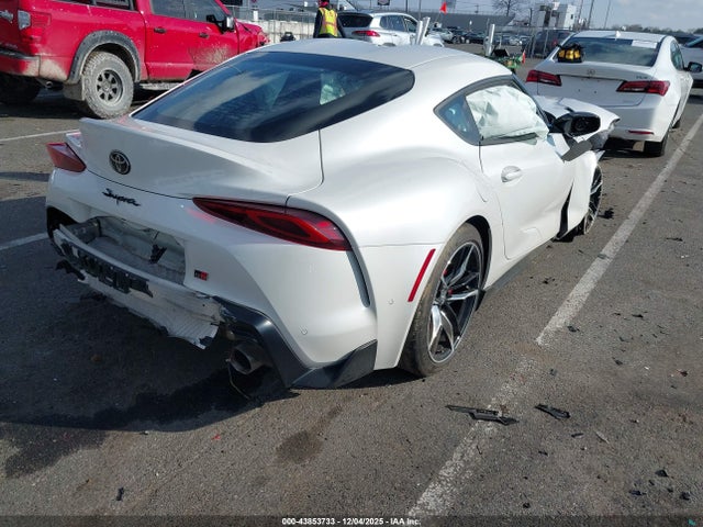2022 TOYOTA GR SUPRA WZ1DB0C01NW050726 Photo 3