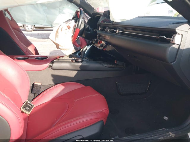 2022 TOYOTA GR SUPRA WZ1DB0C01NW050726 Photo 4