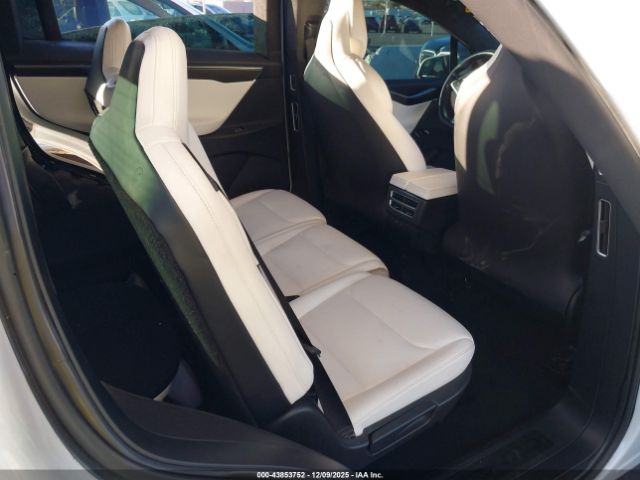 2017 TESLA MODEL X 5YJXCAE2XHF066669 Photo 7