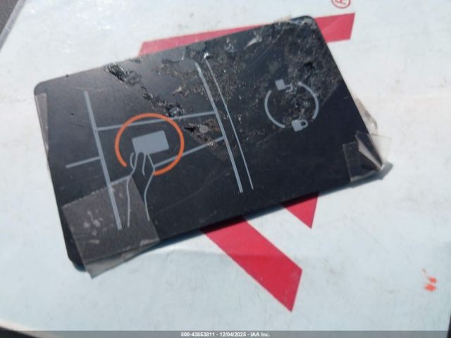 2025 TESLA MODEL Y 7SAYGDEF5SA342275 Photo 10