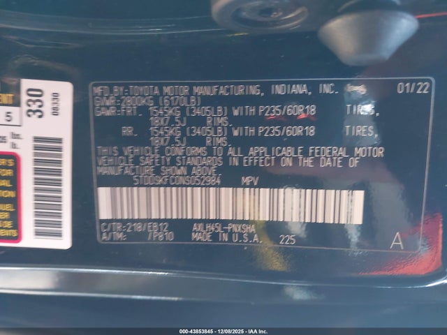 5TDDSKFC0NS052984 Toyota Sienna Xse