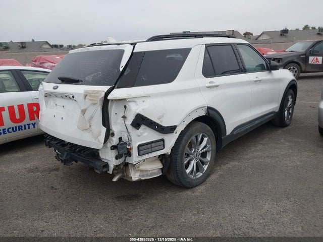 Ford EXPLORER XLT 2021 1FMSK7DH9MGB96282 Image 4