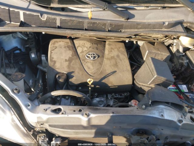 2018 TOYOTA SIENNA 5TDKZ3DC6JS962757 Photo 9