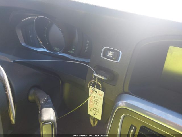 2015 VOLVO S60 YV140MFB9F1316480 Photo 10