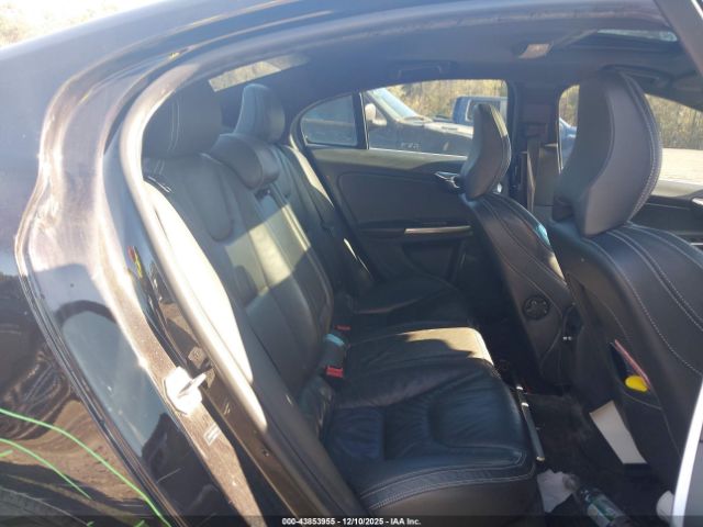 2015 VOLVO S60 YV140MFB9F1316480 Photo 7