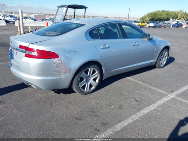 2010 JAGUAR XF SAJWA0FA6AHR69605 Photo 3