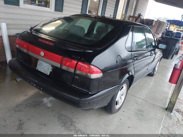 1998 SAAB 900 YS3DD58B2W2010642 Photo 3