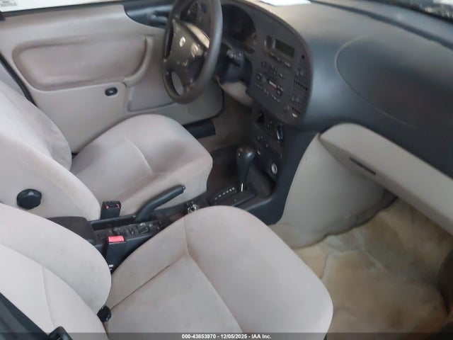 1998 SAAB 900 YS3DD58B2W2010642 Photo 4