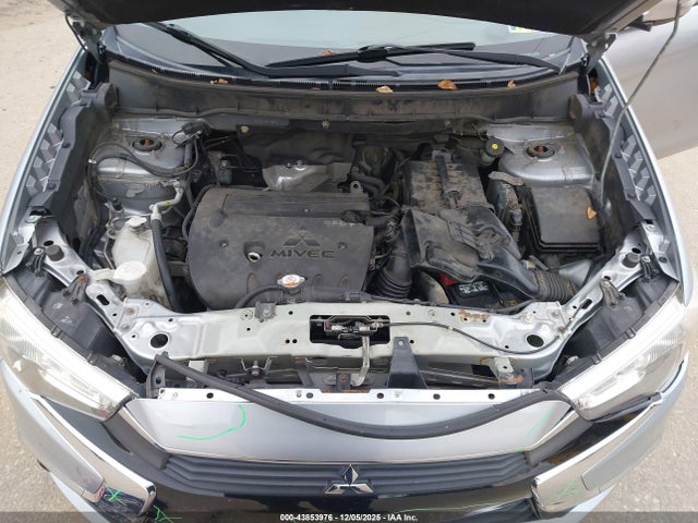 2017 MITSUBISHI OUTLANDER SPORT JA4AP3AU3HZ066921 Photo 9