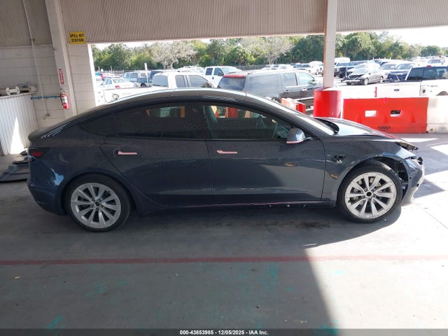 5YJ3E1EA3MF869933 Tesla Model 3 Standard Range Plus Rear-wheel Drive