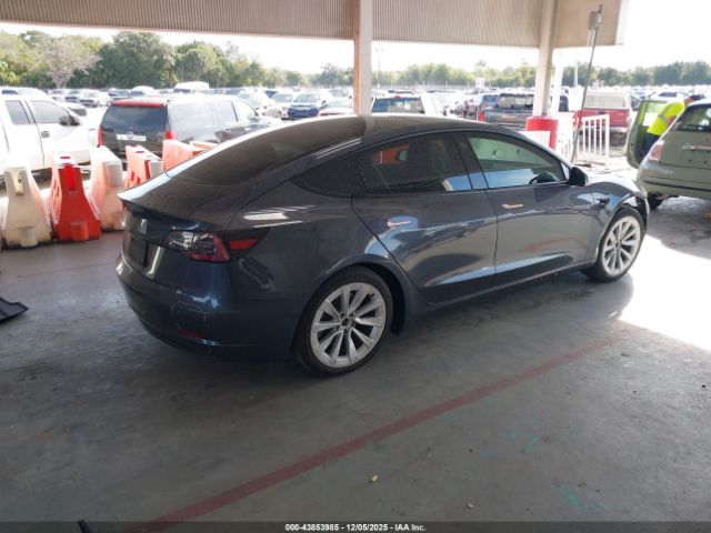 2021 TESLA MODEL 3 5YJ3E1EA3MF869933 Photo 3