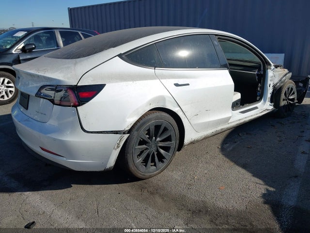 2021 TESLA MODEL 3 5YJ3E1EB0MF926646 Photo 3