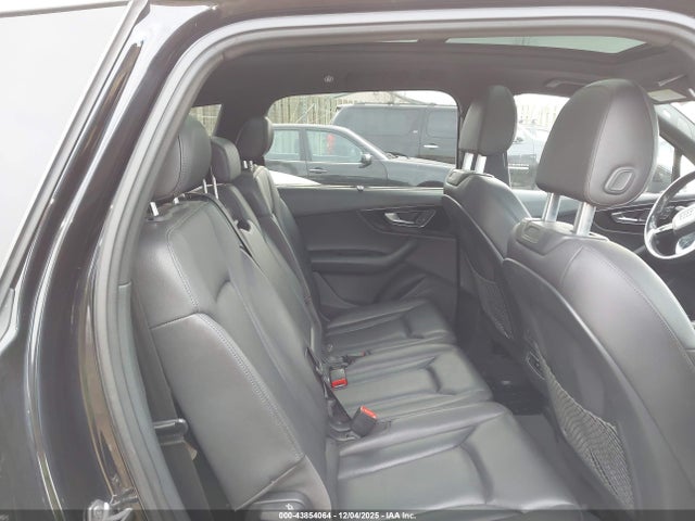 2018 AUDI Q7 WA1LAAF78JD013393 Photo 7