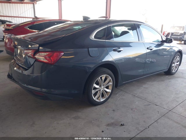 1G1ZD5ST3LF089136 Chevrolet Malibu Fwd Lt