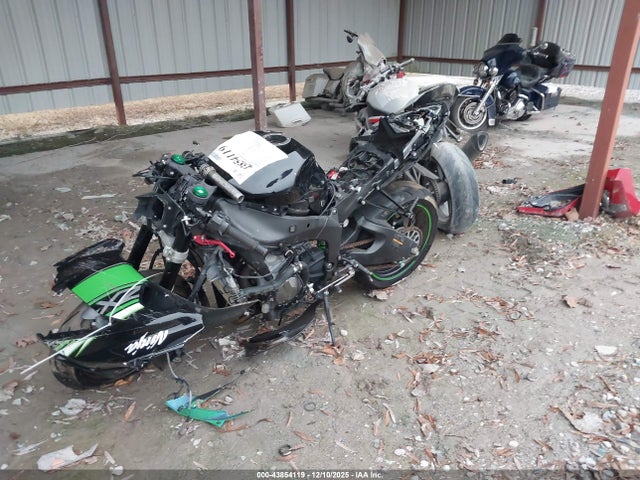 JKBZXJE17GA019312 Kawasaki Zx636 E