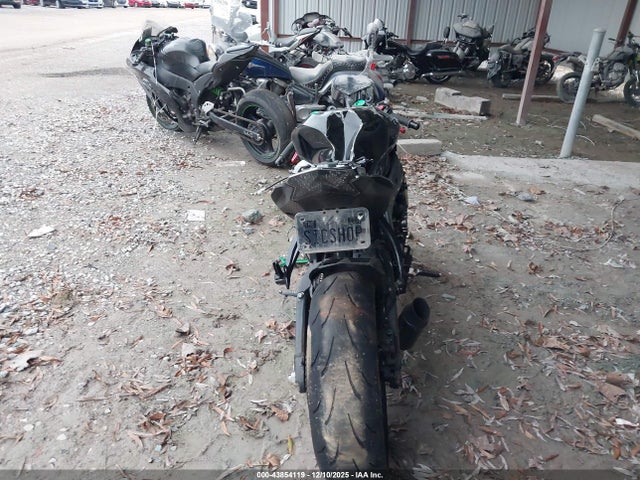 JKBZXJE17GA019312 Kawasaki Zx636 E