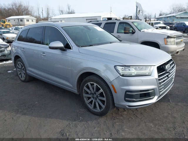 2019 AUDI Q7 WA1LAAF73KD012489 Photo 0