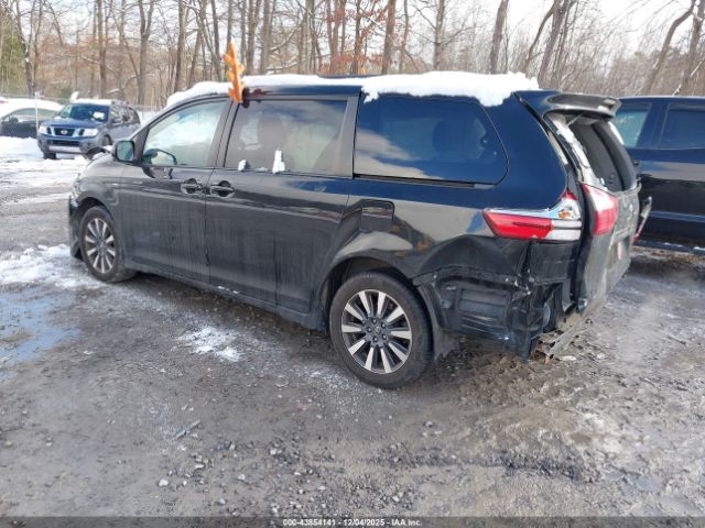 2018 TOYOTA SIENNA 5TDJZ3DC6JS197030 Photo 2