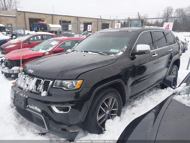 2018 JEEP GRAND CHEROKEE 1C4RJFBG2JC378872 Photo 1
