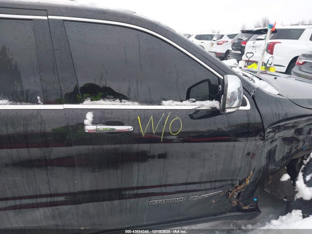 2018 JEEP GRAND CHEROKEE 1C4RJFBG2JC378872 Photo 4