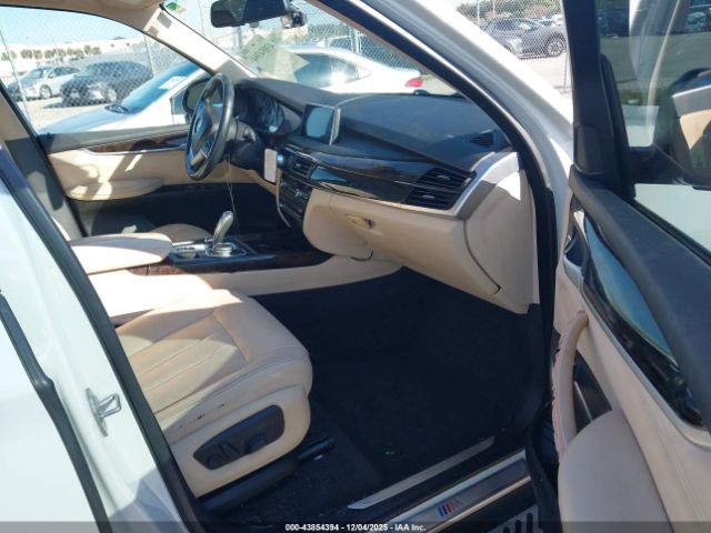 2016 BMW X5 5UXKR2C57G0H41775 Photo 4