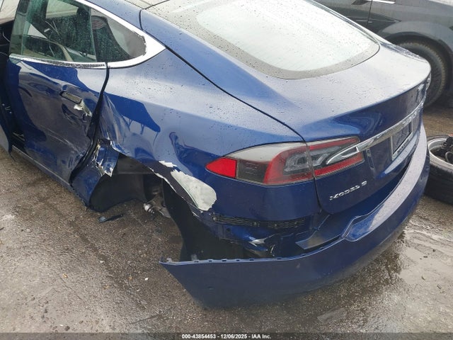 Продаж на аукціоні авто 2016 Tesla Model S 60d/70d/75d/85d/90d, vin: 5YJSA1E23GF153845, номер лоту: 43854453
