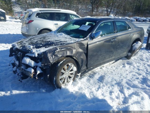 2018 CHRYSLER 300 2C3CCAKG1JH268030 Photo 1